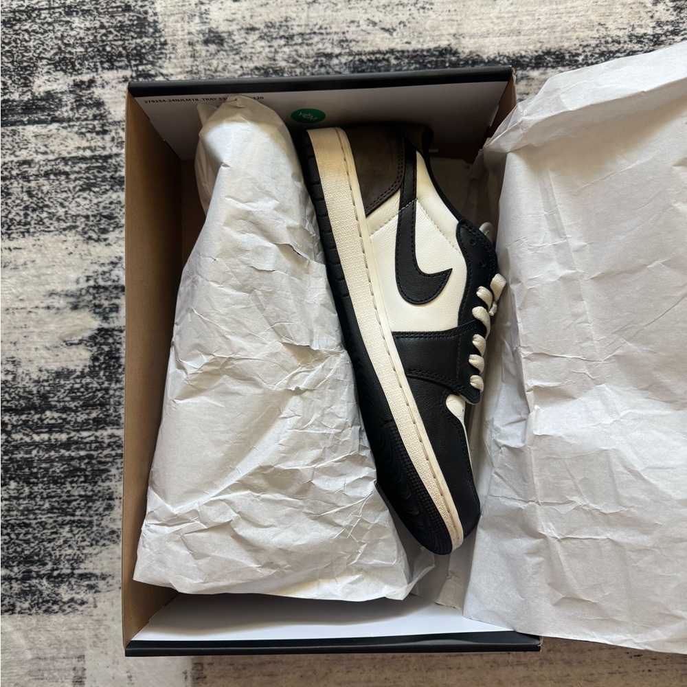 Air Jordan 1 Retro Low OG